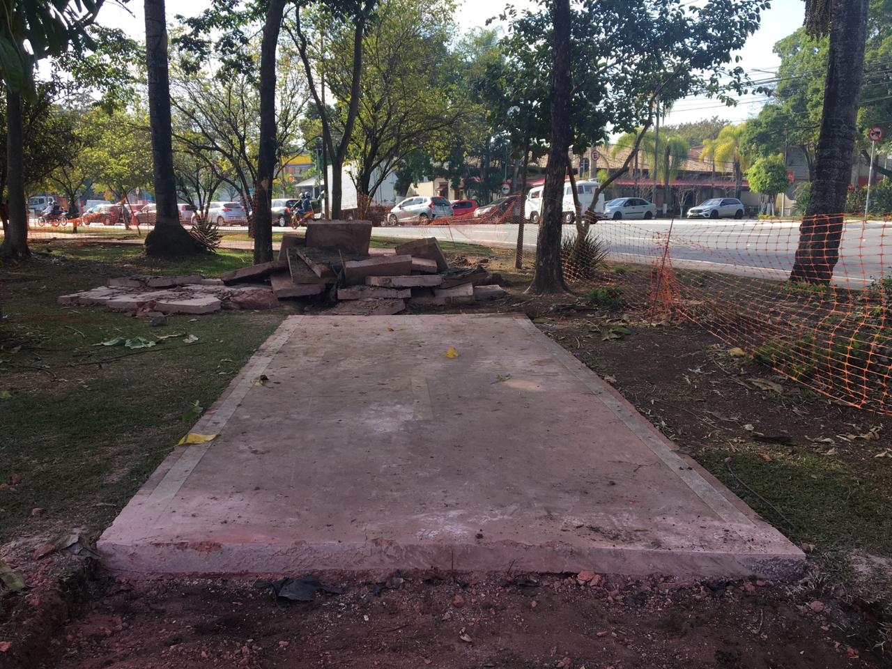 Imagem de obras na ciclovia da Avenida Faria Lima